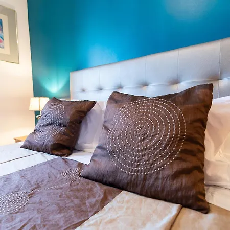 Barcelos By Madeira * Funchal (Madeira)